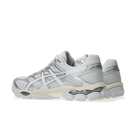 Asics-Gel-Cumulus 16 White-Sneakers-SNEAQS-3