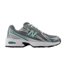 740 Silver Metallic / New Spruce