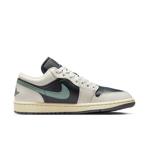 Nike DC0774-001