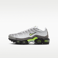 Nike IQ7676-100