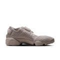 Nike HM8288-200