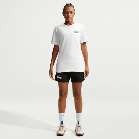 Nike DC8445-100