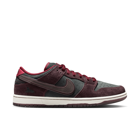 Nike SB Dunk Low Riot Skateshop FZ1289-200