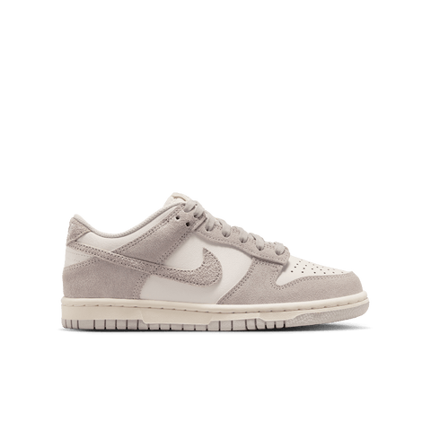 Unknown Nike Dunk Low SE Suede Beige (GS) IB5691-101