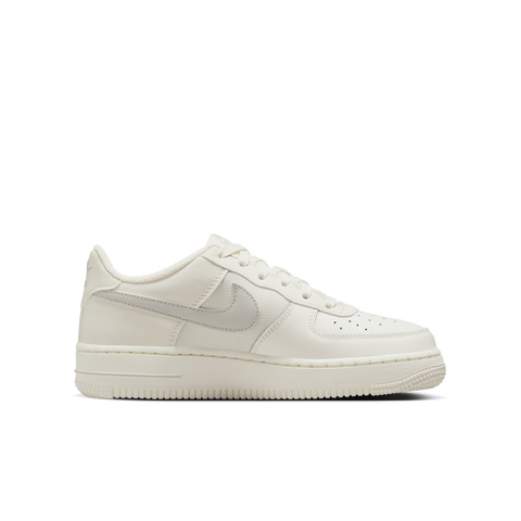 Nike IB7688-100